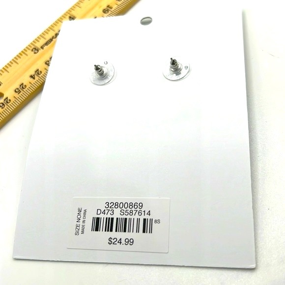 NWT LOFT Silver Teardrop Earrings - Picture 4 of 4